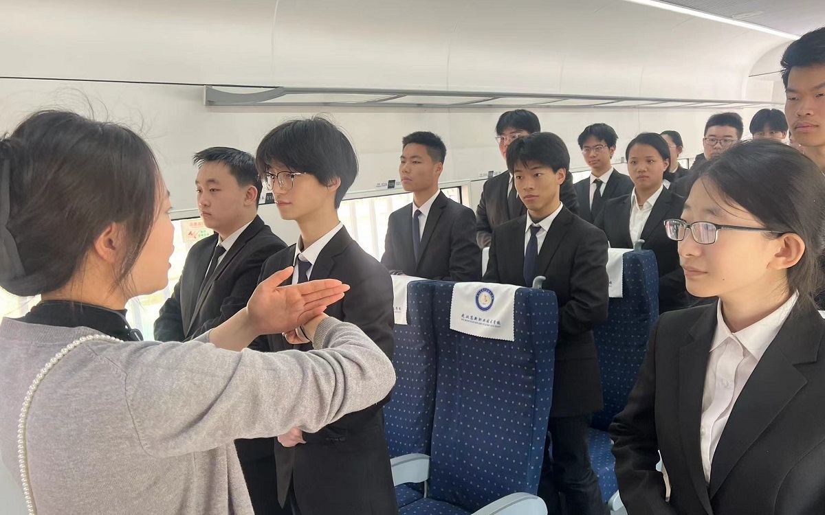 武汉高新职业技术学校升学及