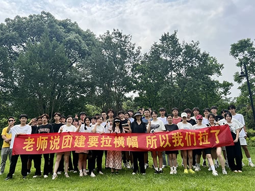 美丽校园一角