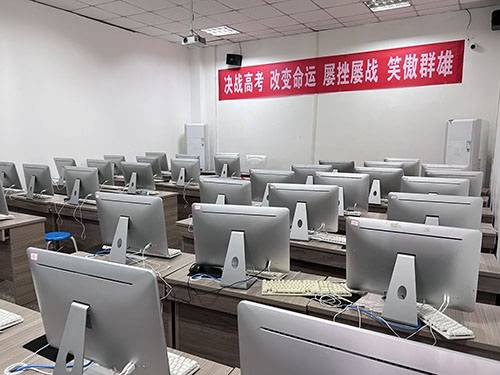 美丽校园一角